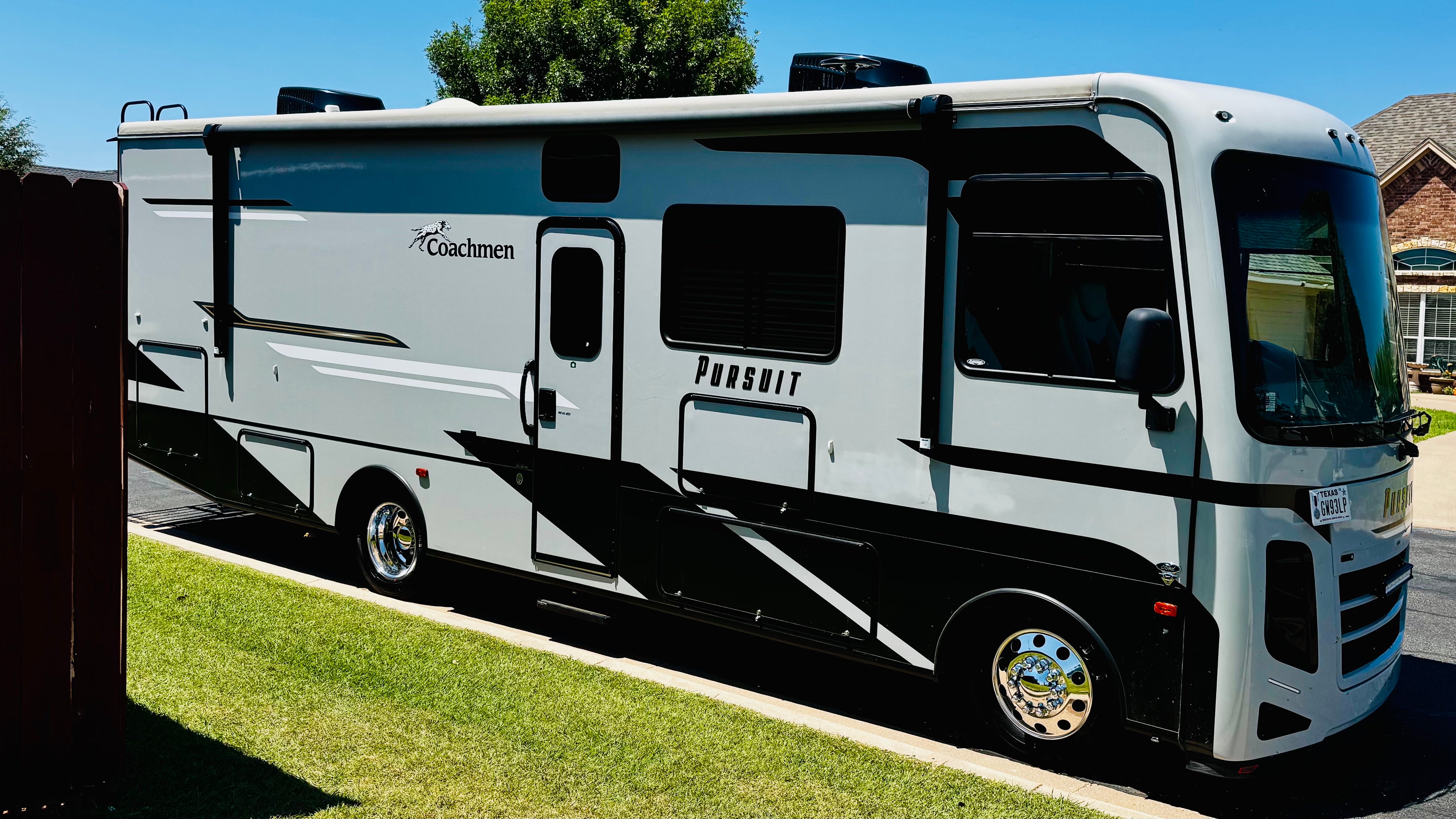 19.5x6.75 Northstar Mirror Polish Both Sides 2008-Present Dodge Ram 4500/5500 & 2005-Present Ford F450/F550 DRW 10X225MM 4